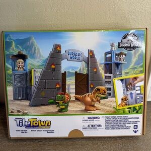 Tile Town Jurassic World Gate Escape Magnetic Tiles Set